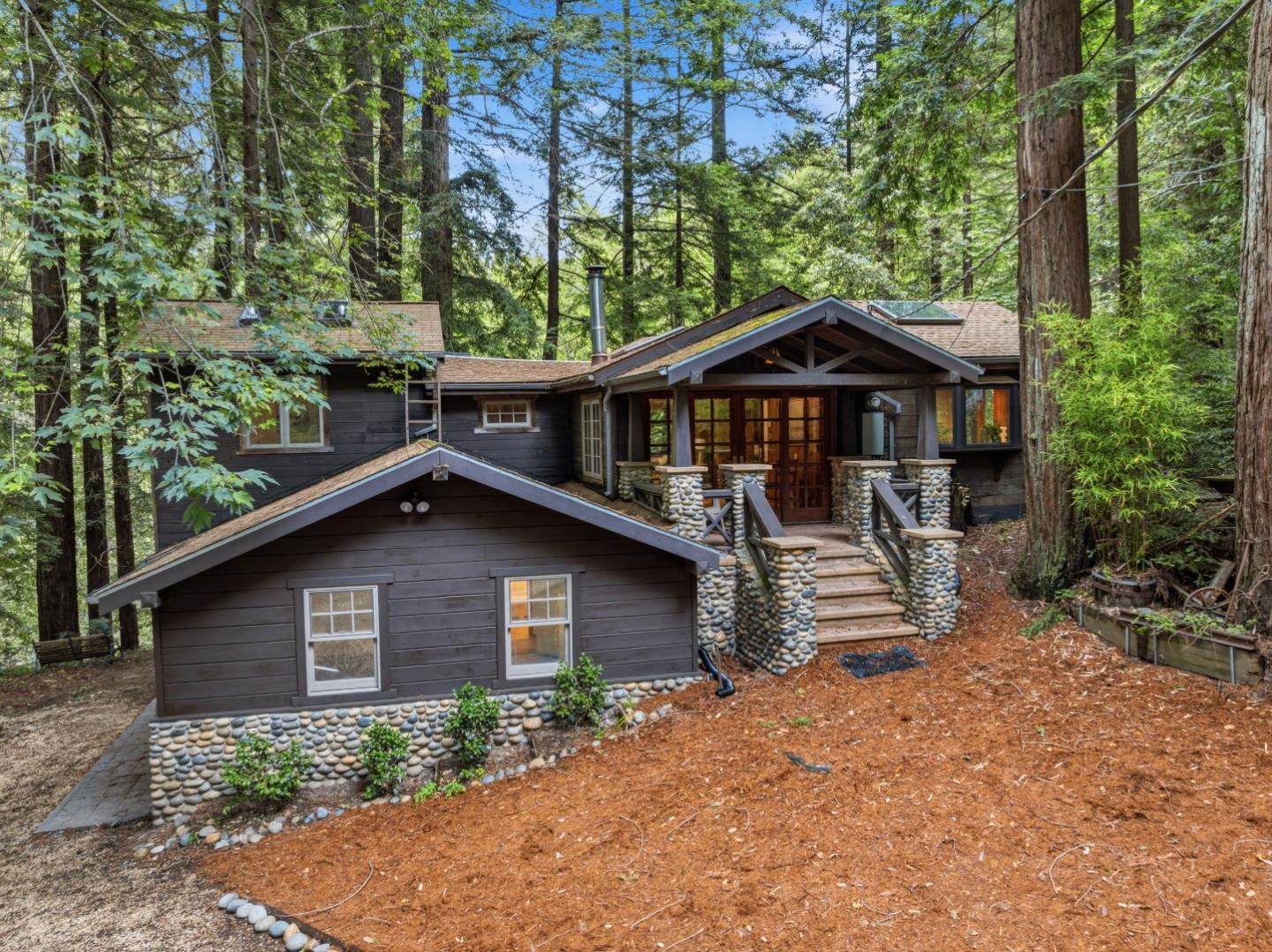209 East Creek Road