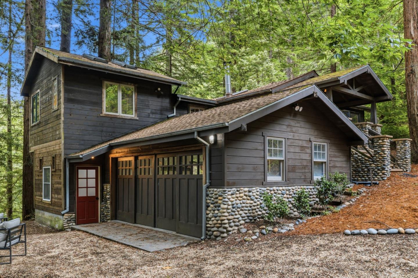 209 East Creek Road