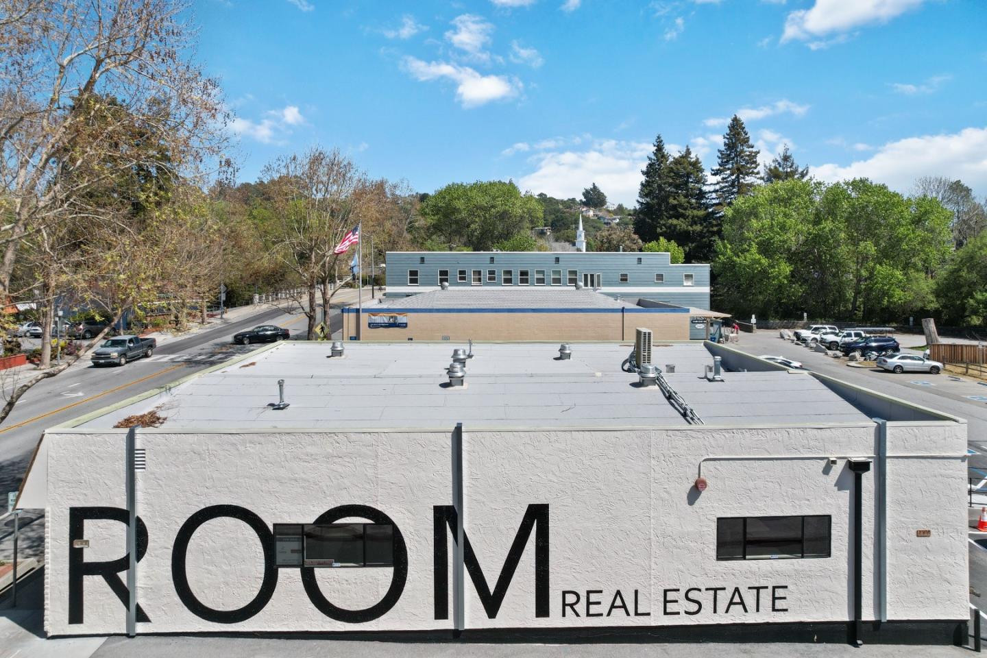4746 Soquel Drive
