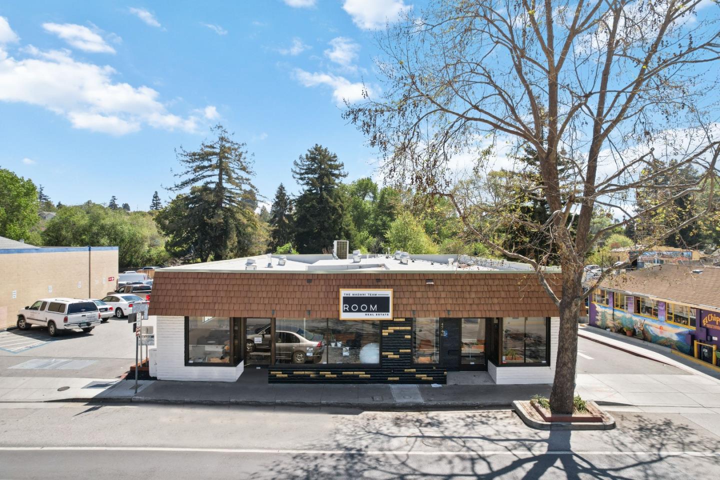 4746 Soquel Drive