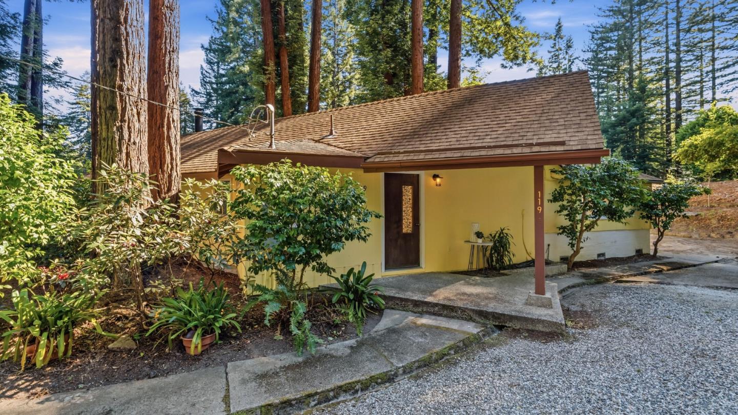 119 Van Diepen Way