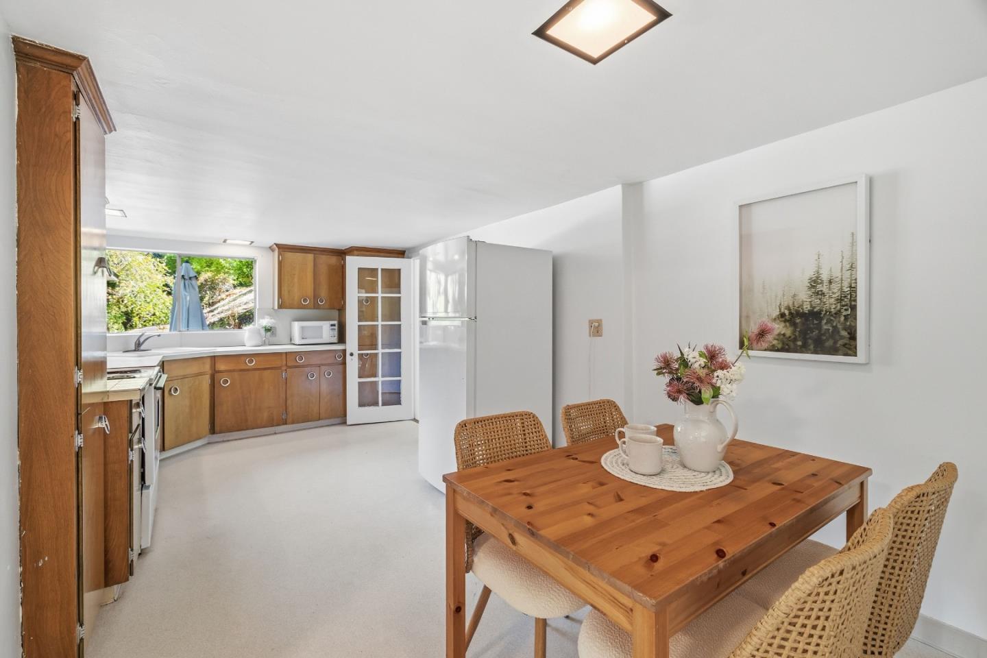 119 Van Diepen Way