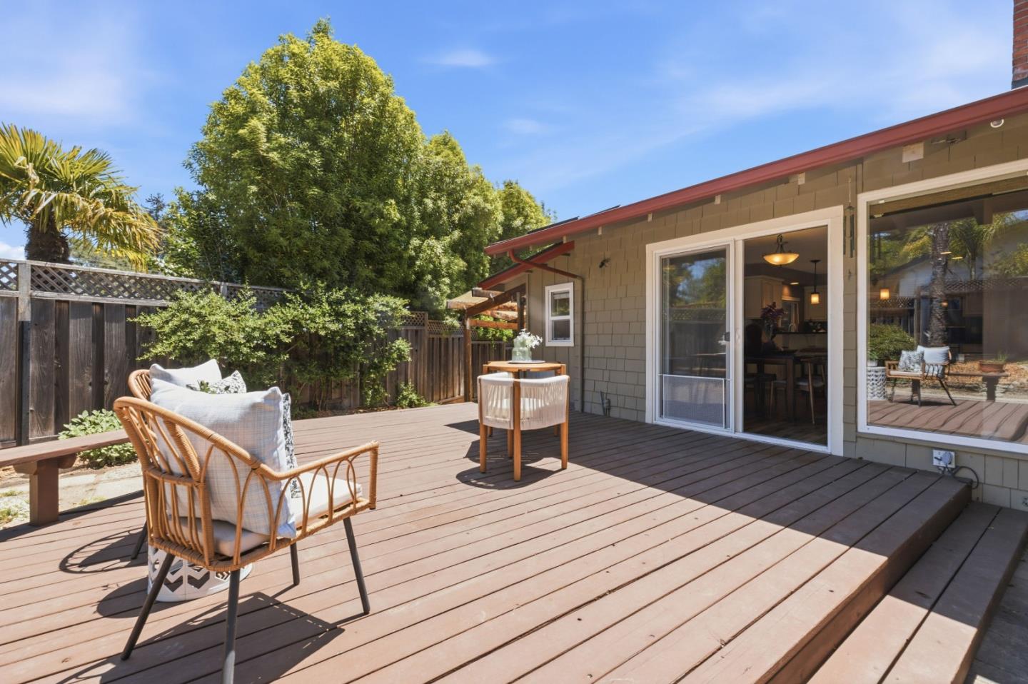 194 Caseta Way