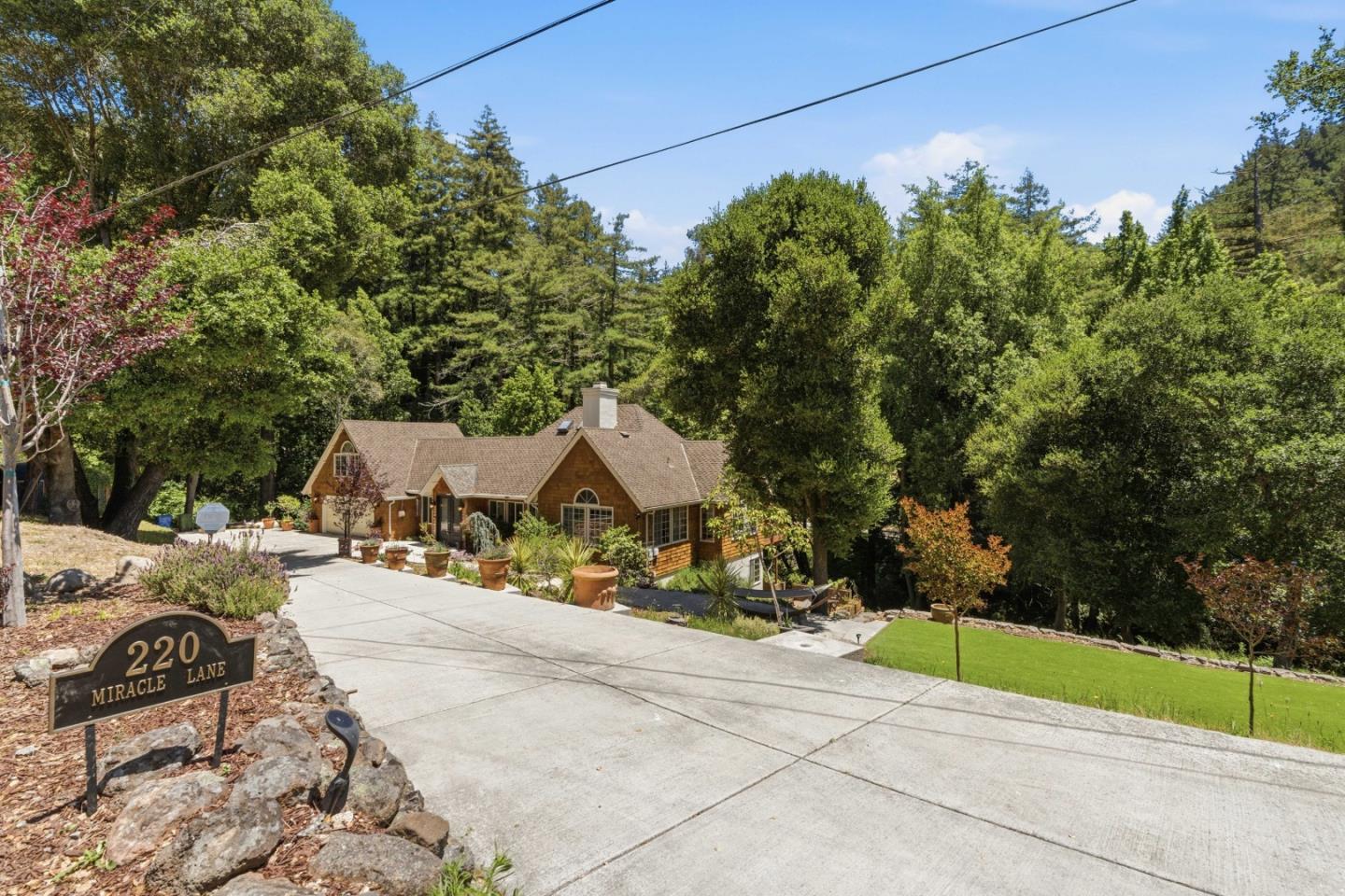 220 Miracle Lane