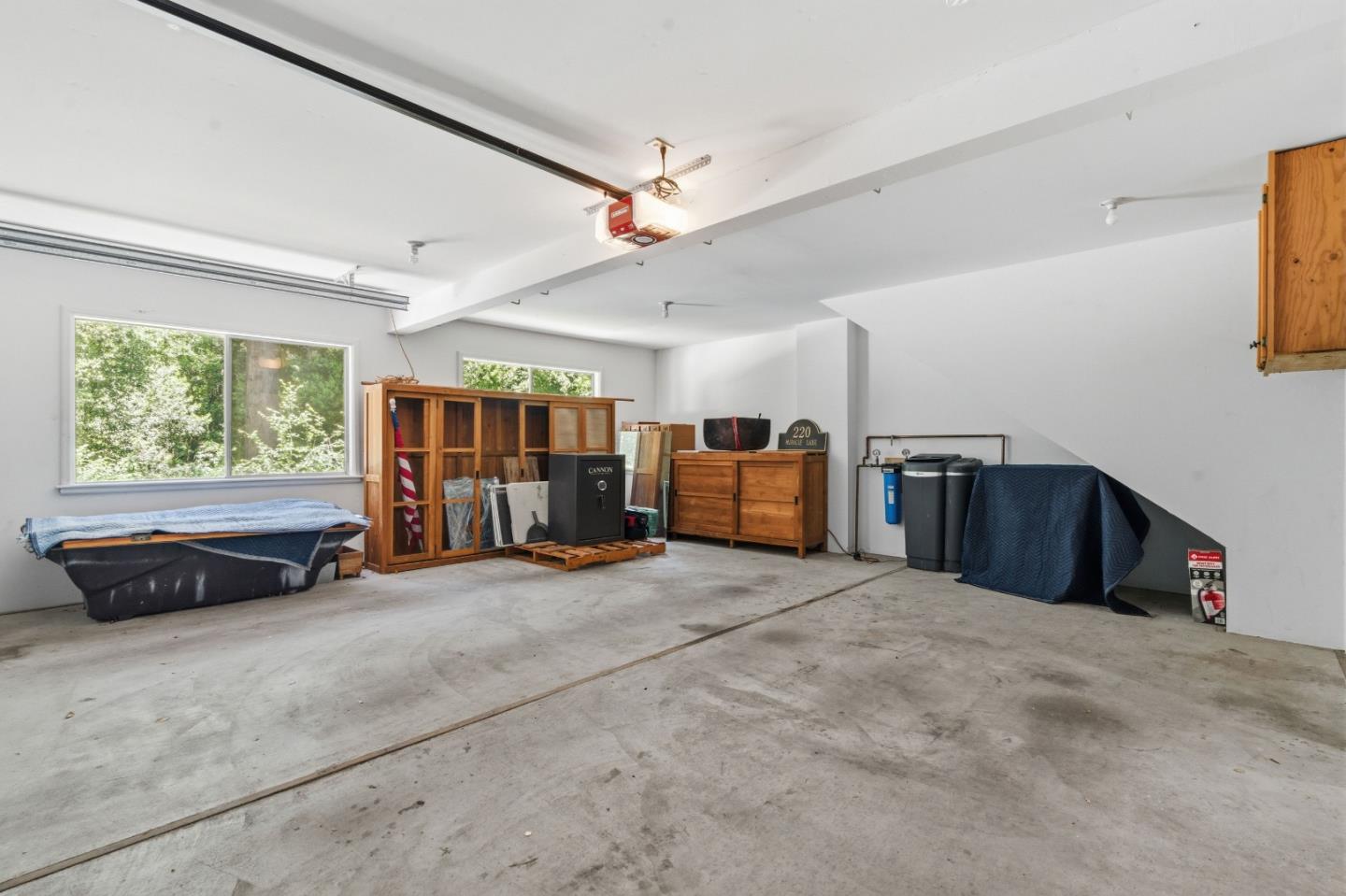 220 Miracle Lane
