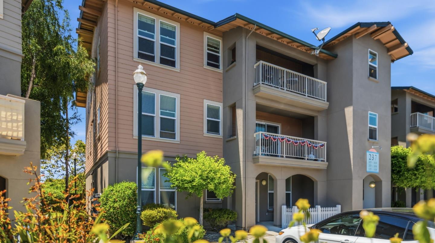 237 Pacifica Boulevard 301