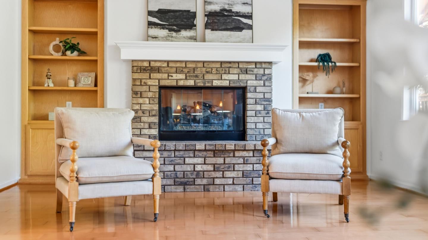6 Deerfield Drive