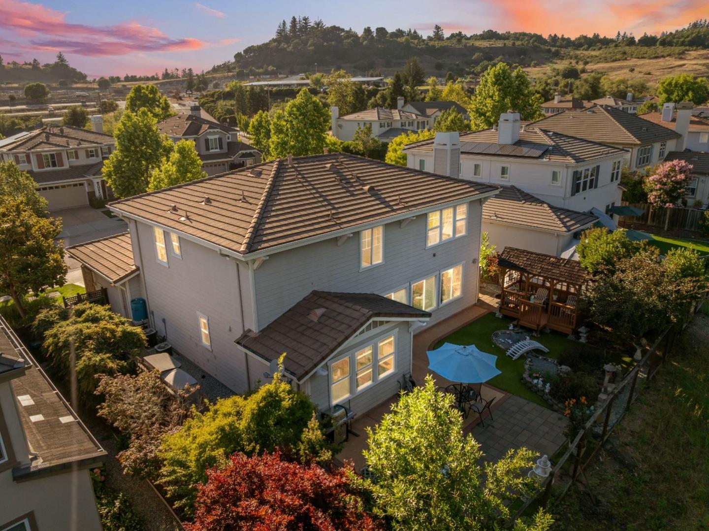6 Deerfield Drive