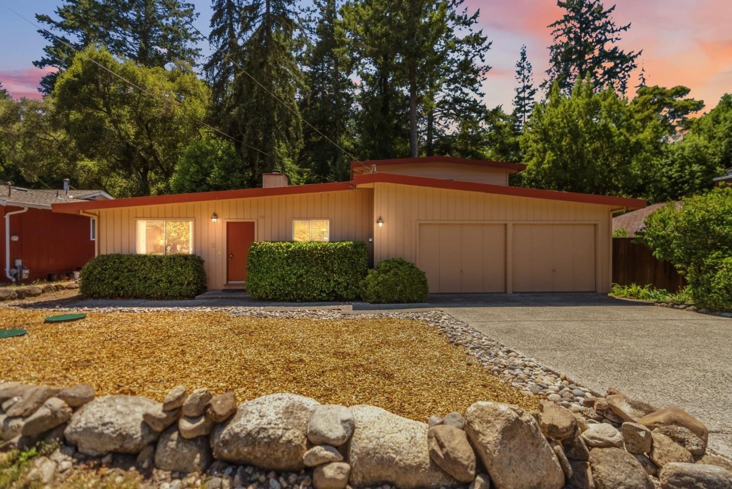 233 Clearview PL