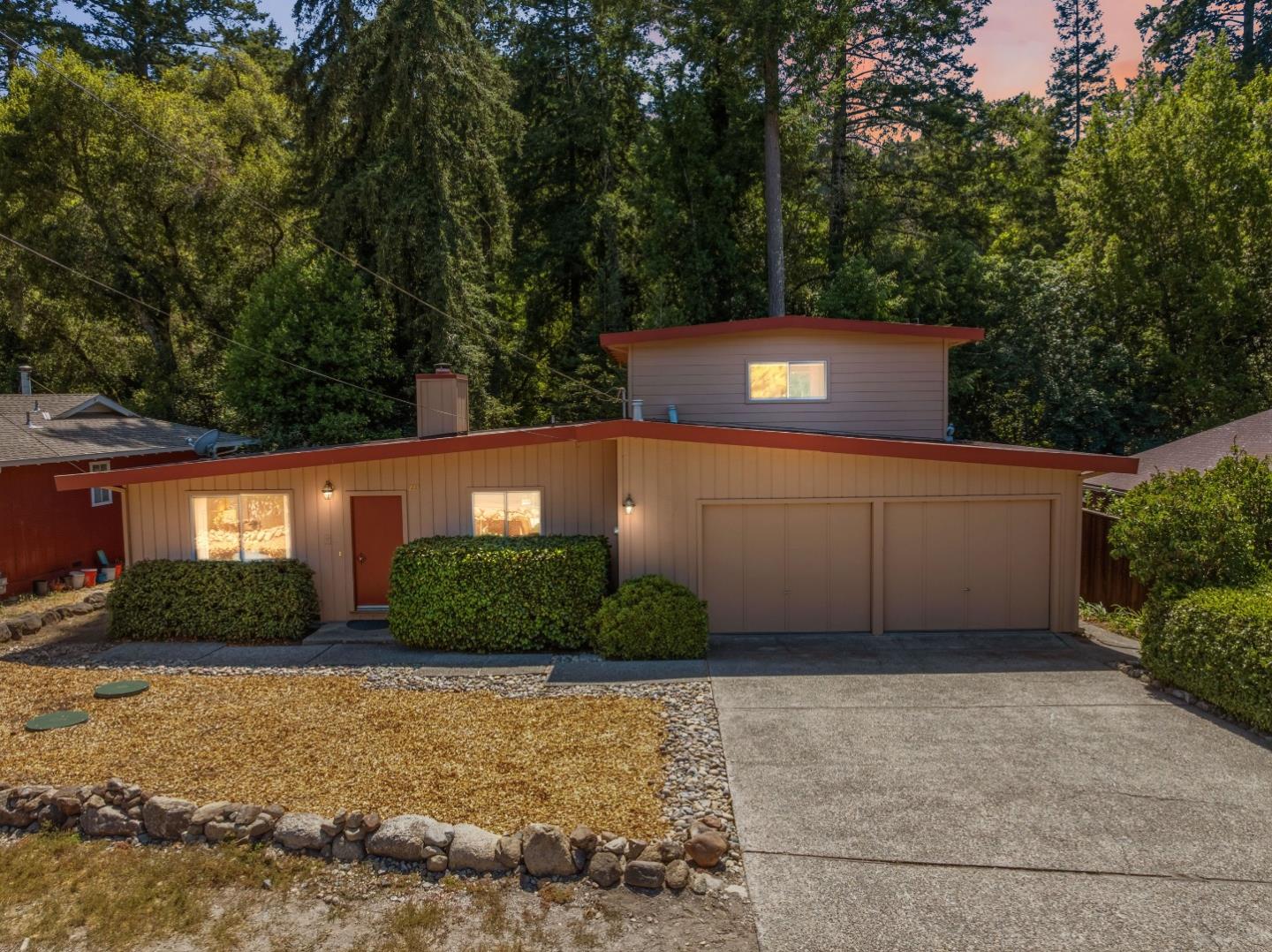 233 Clearview PL