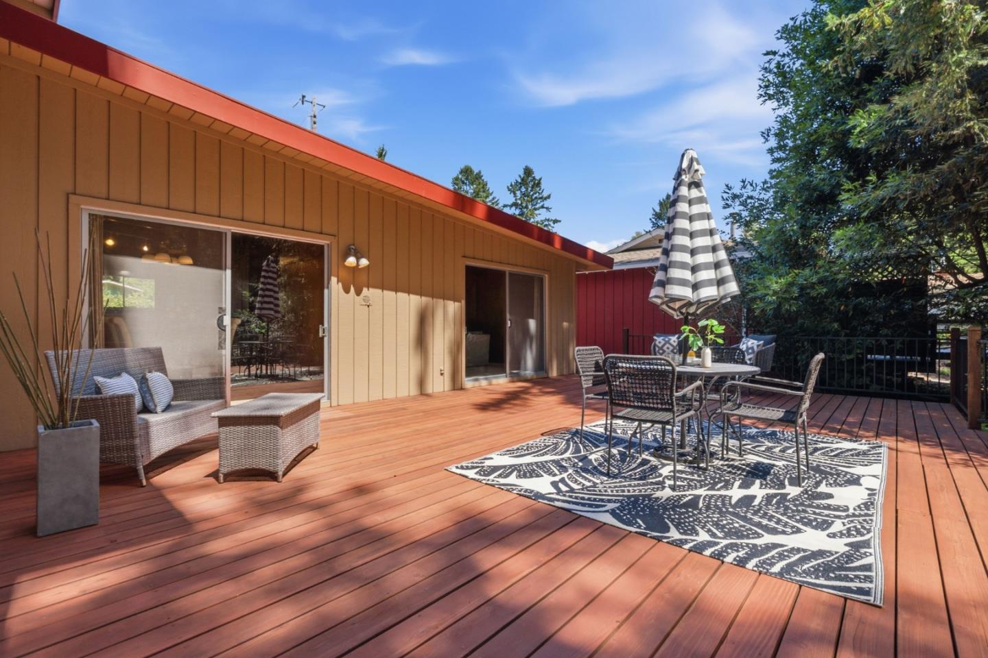 233 Clearview PL