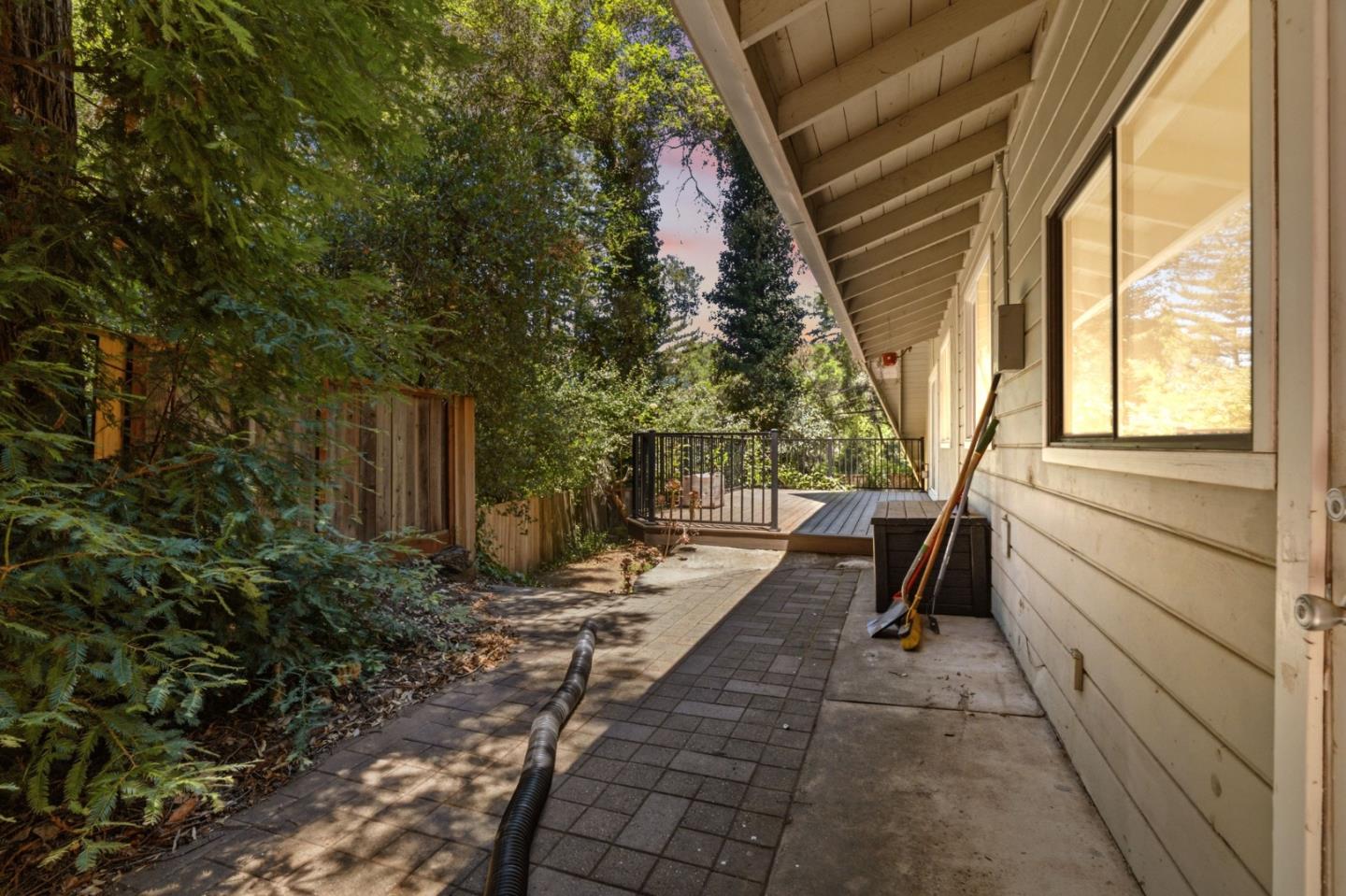 12489 Coleman AVE