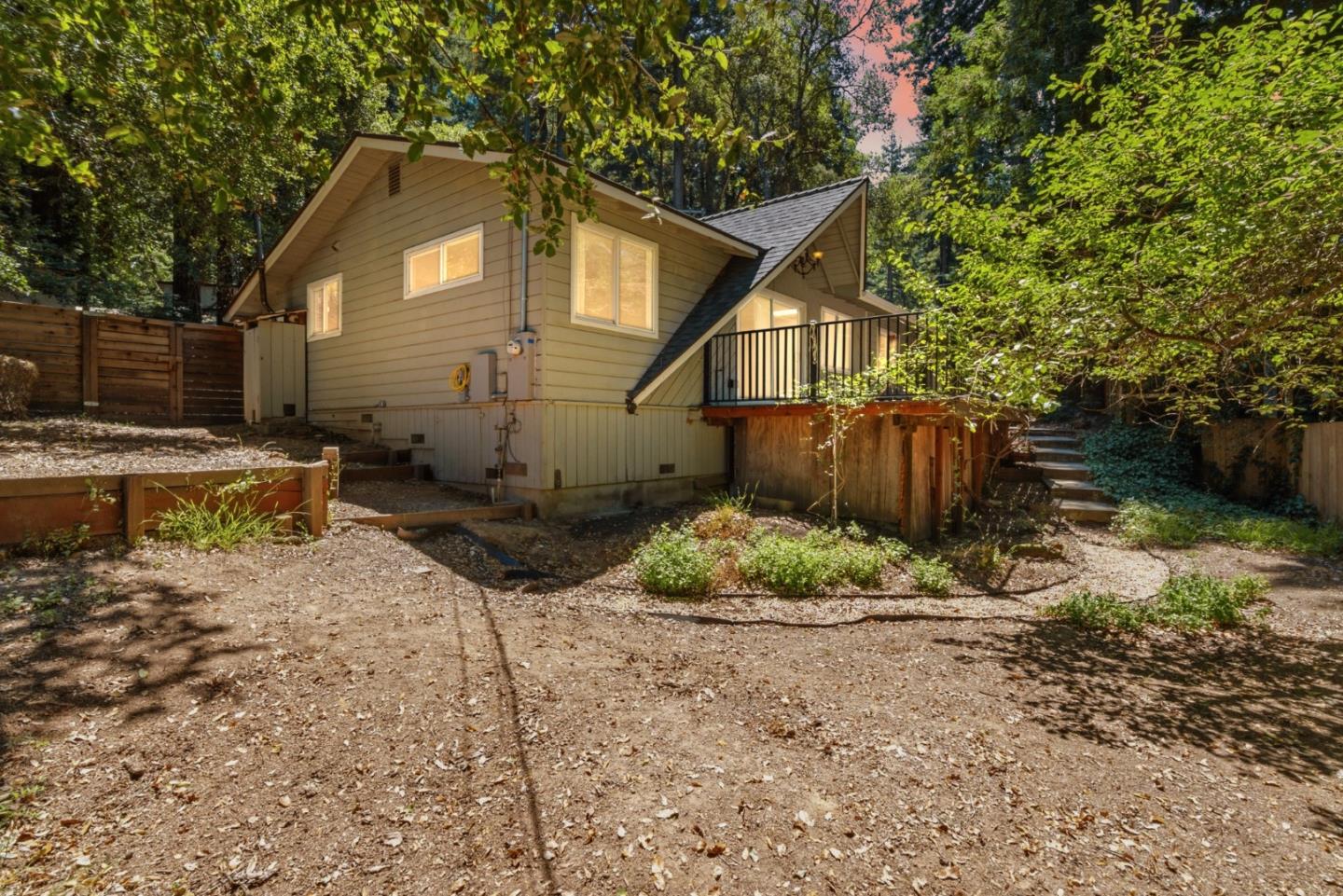 12489 Coleman AVE