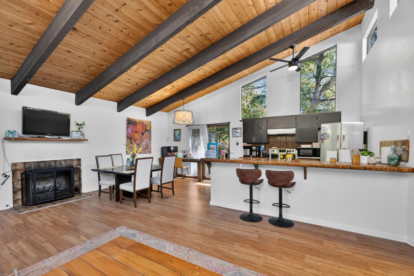240 Tabor DR