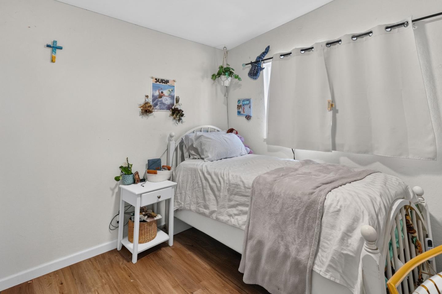 240 Tabor DR