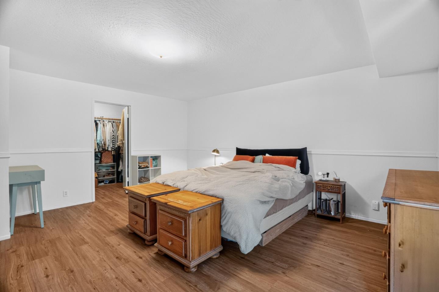 240 Tabor DR