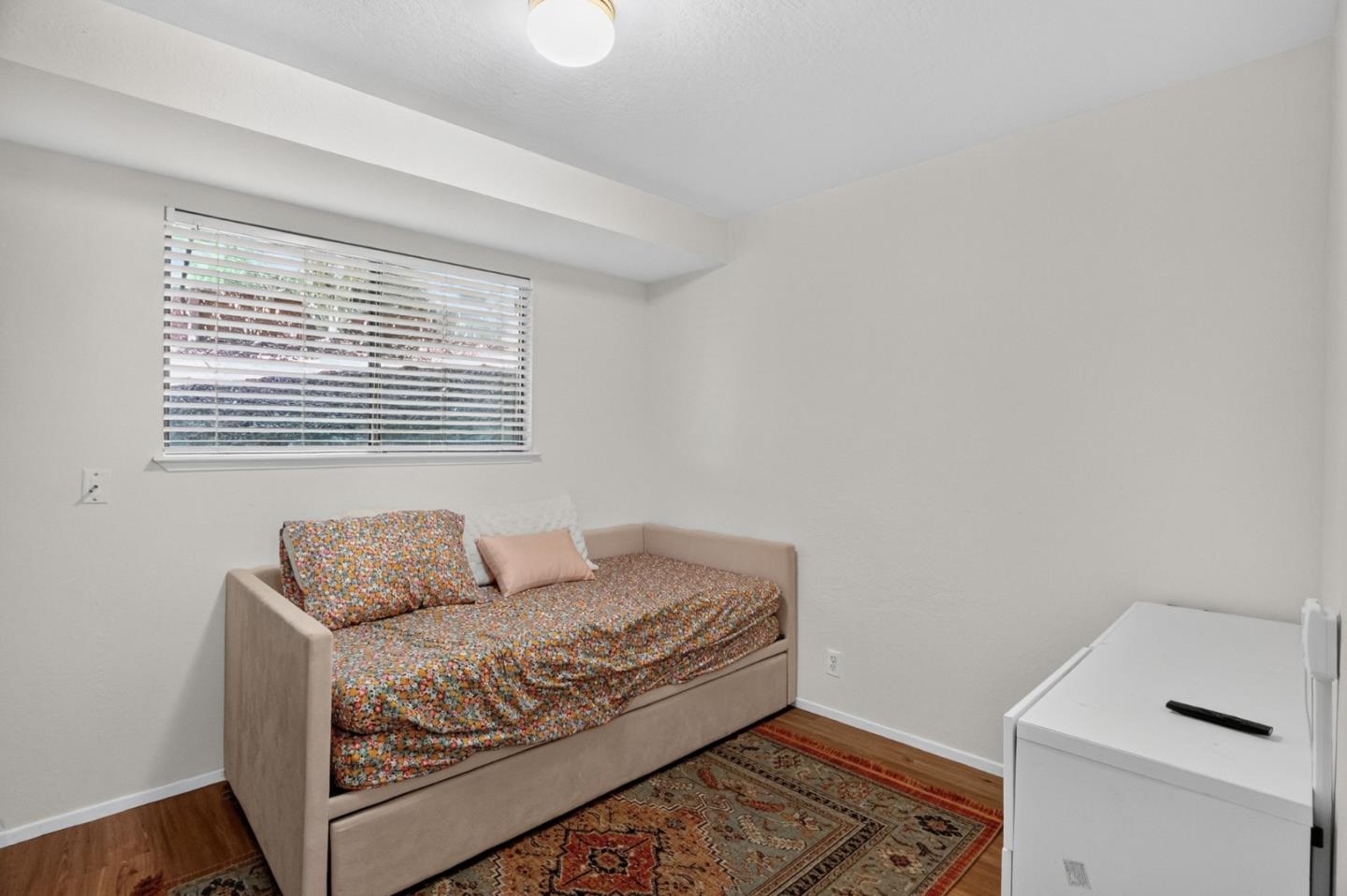 240 Tabor DR