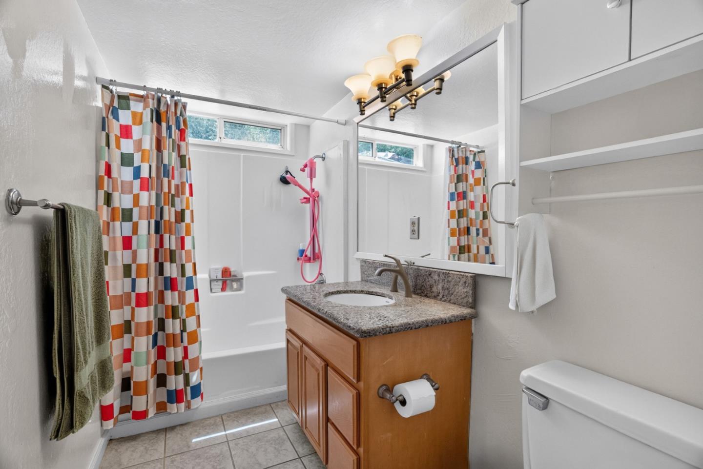 240 Tabor DR
