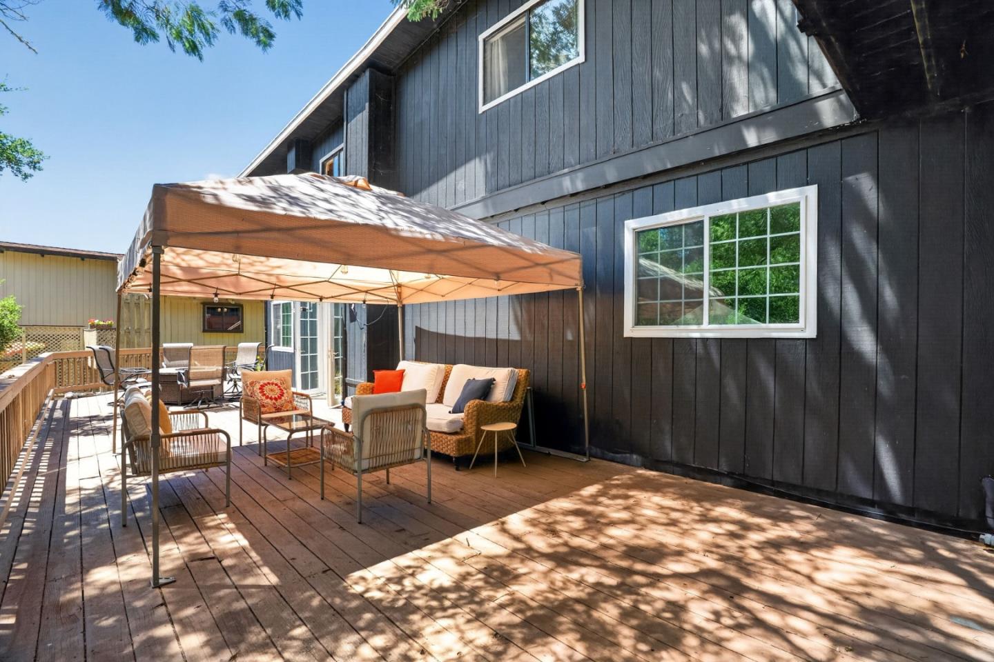 240 Tabor DR