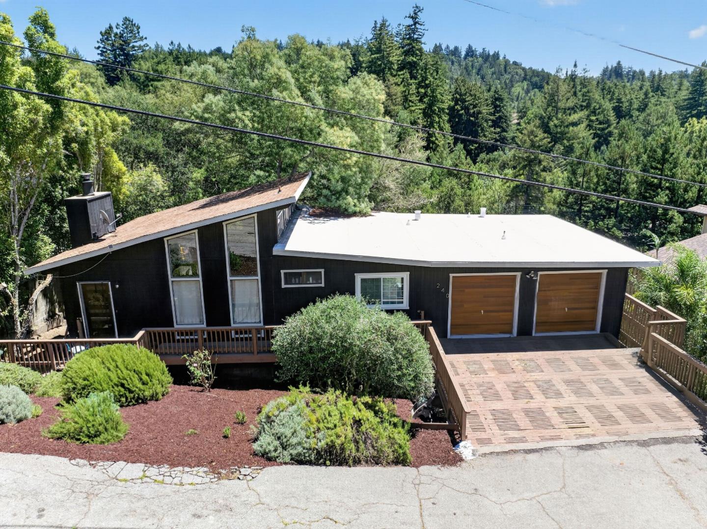 240 Tabor DR