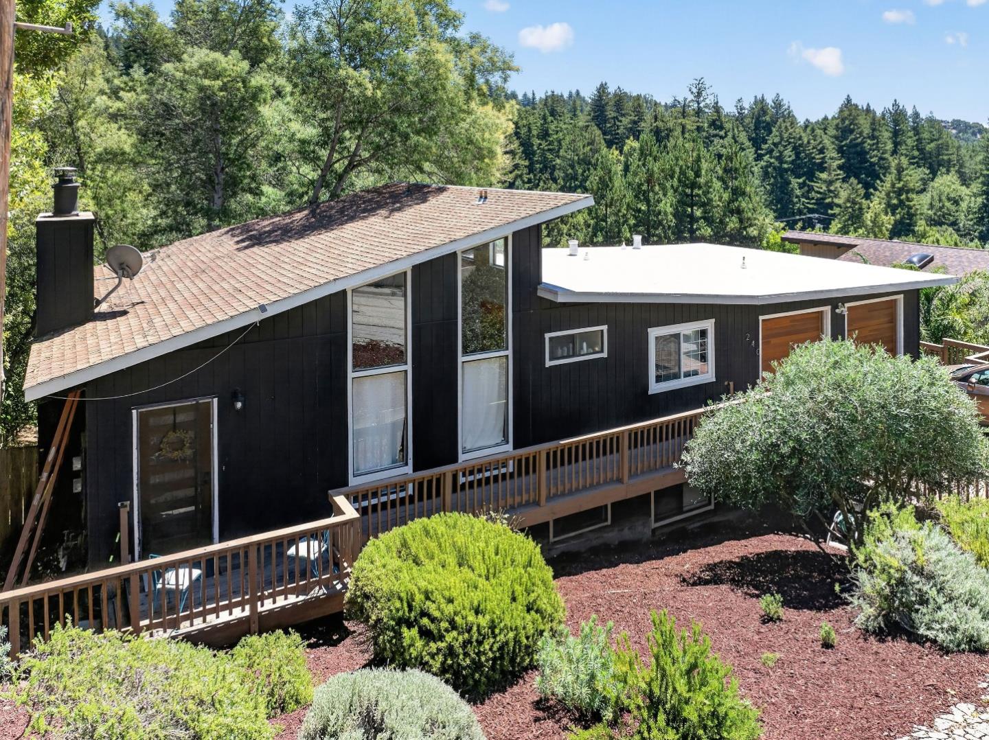 240 Tabor DR