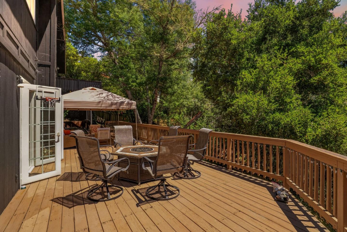 240 Tabor DR