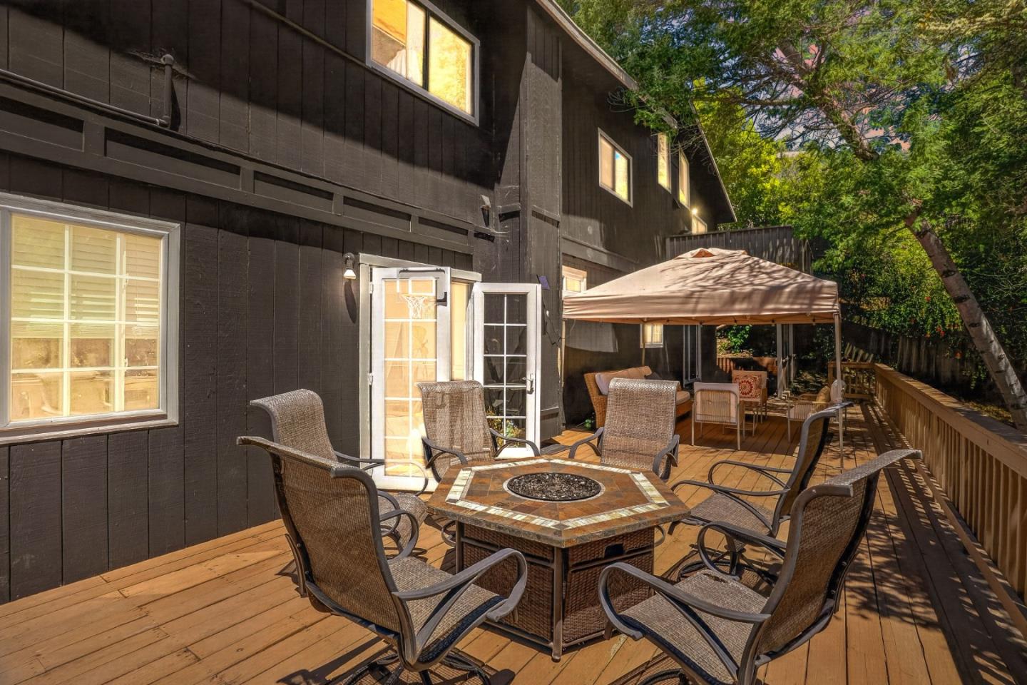 240 Tabor DR
