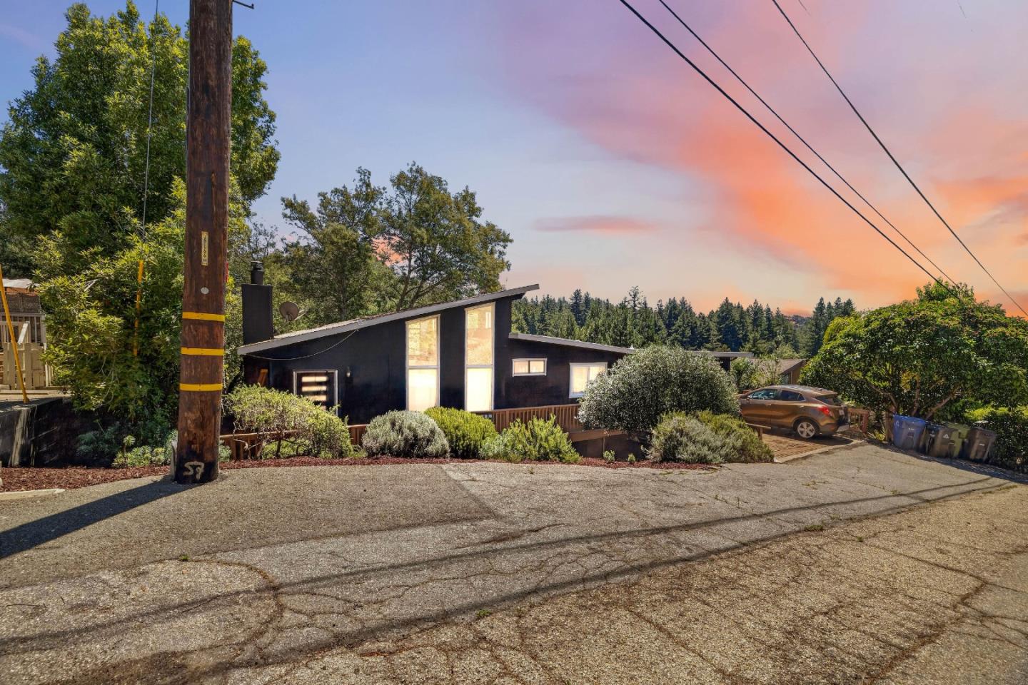 240 Tabor DR