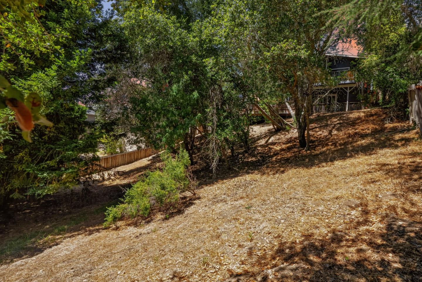 240 Tabor DR