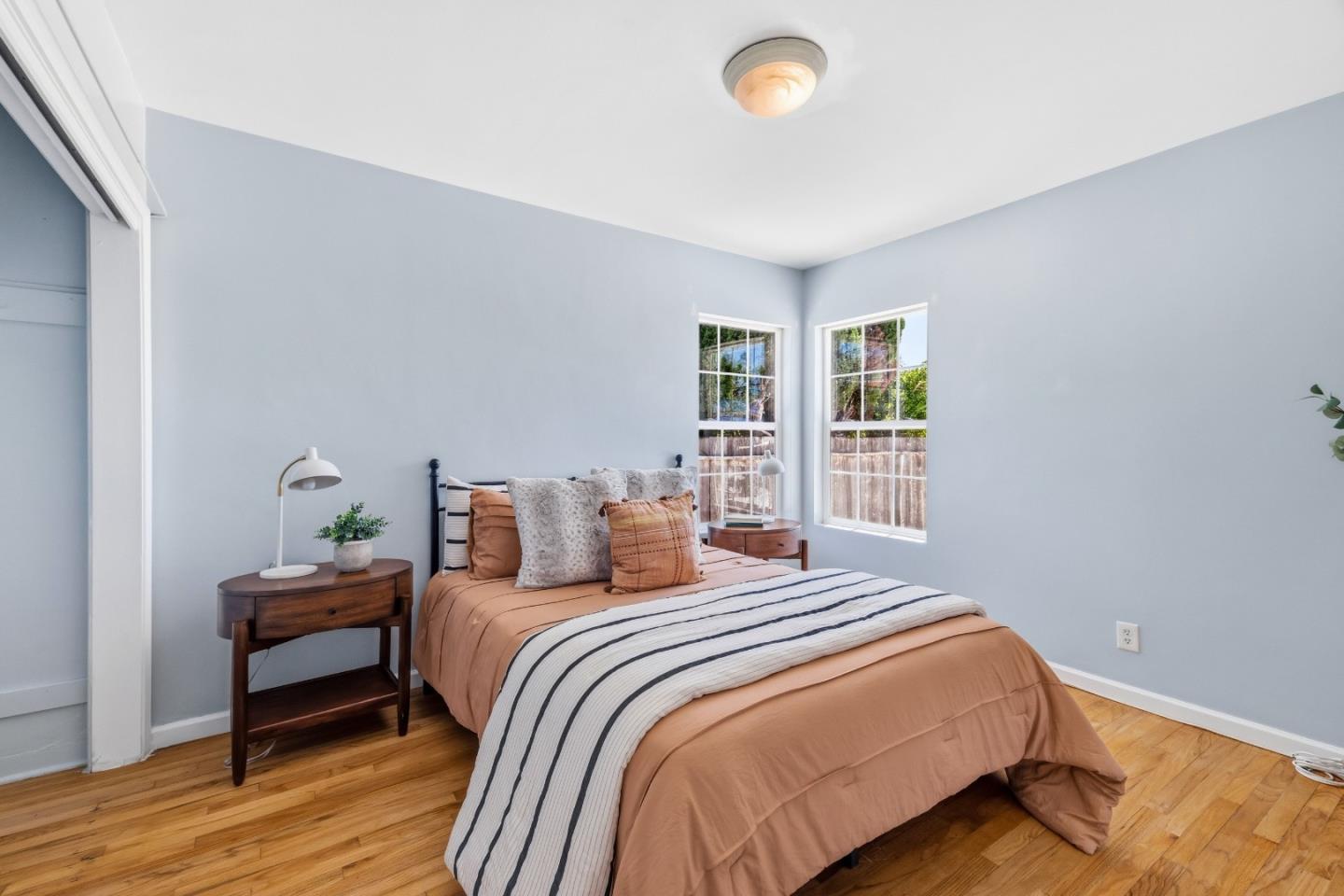 89 Santa Clara ST
