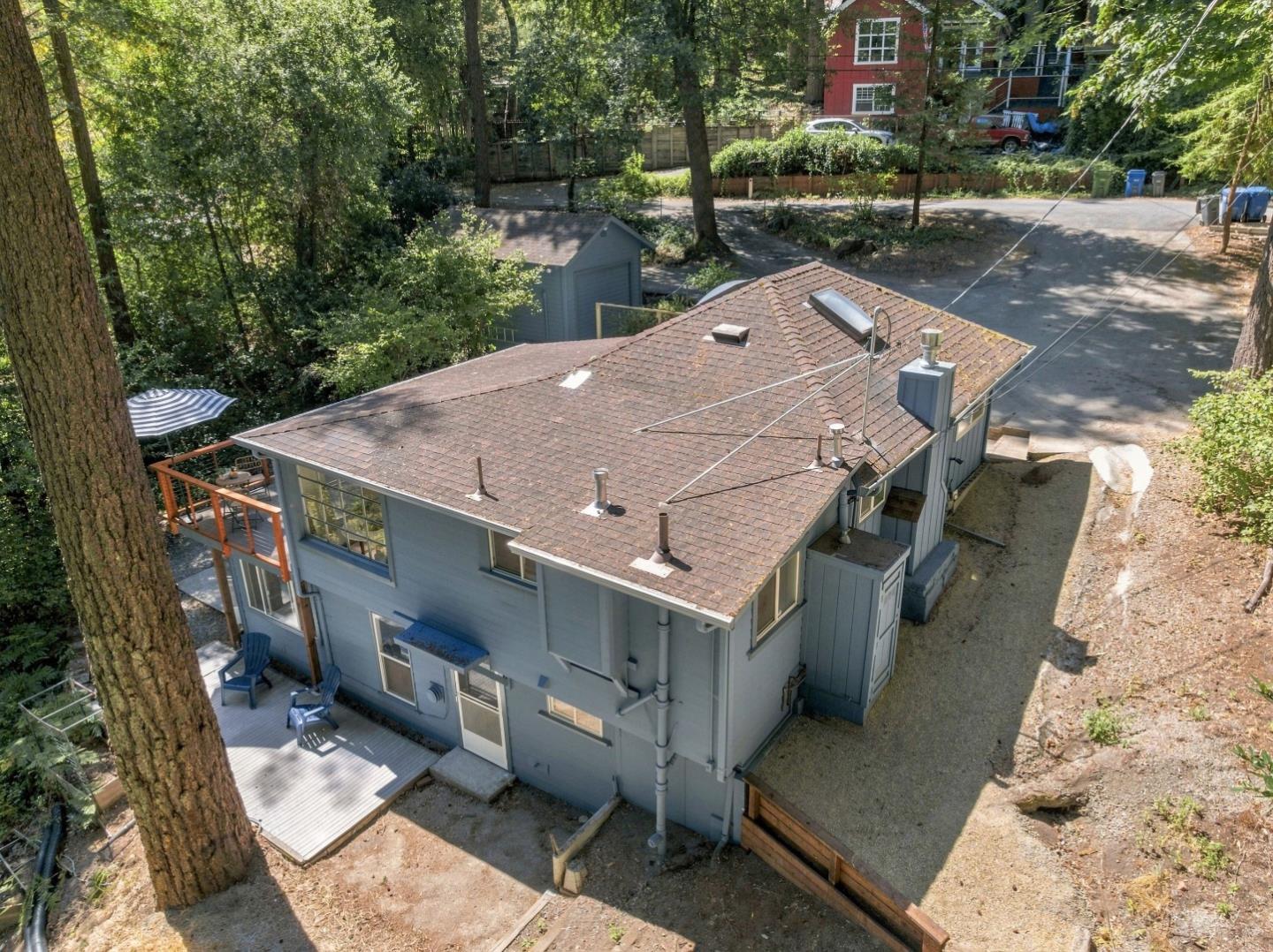 4 Glen Alpine AVE