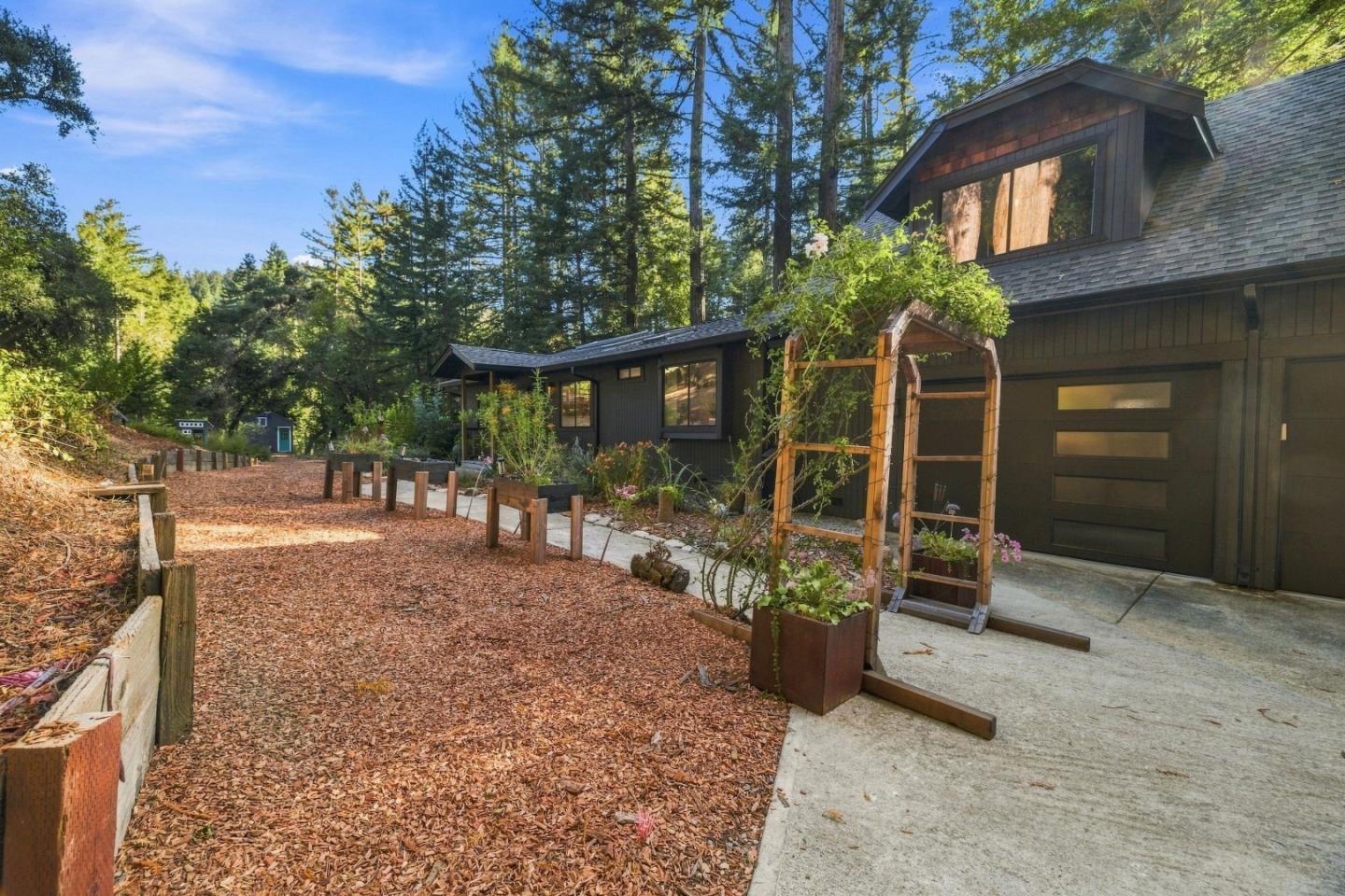 230 Orman RD