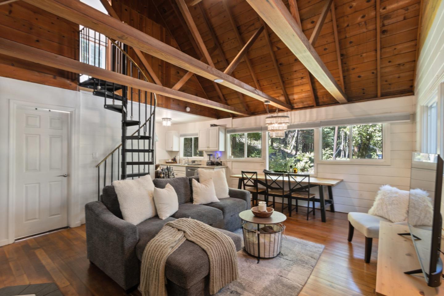 15475 Big Basin WAY
