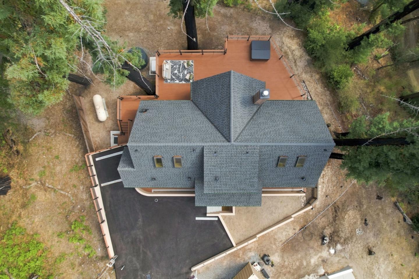 141 Aspen LN
