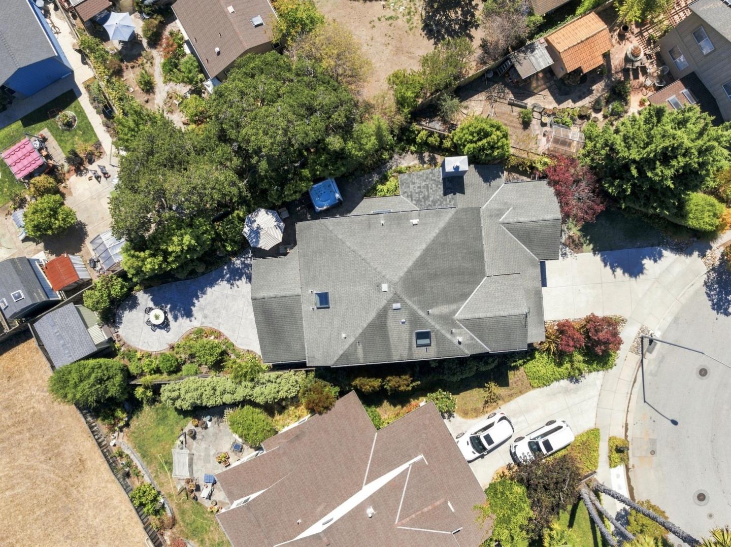 1446 Avila AVE