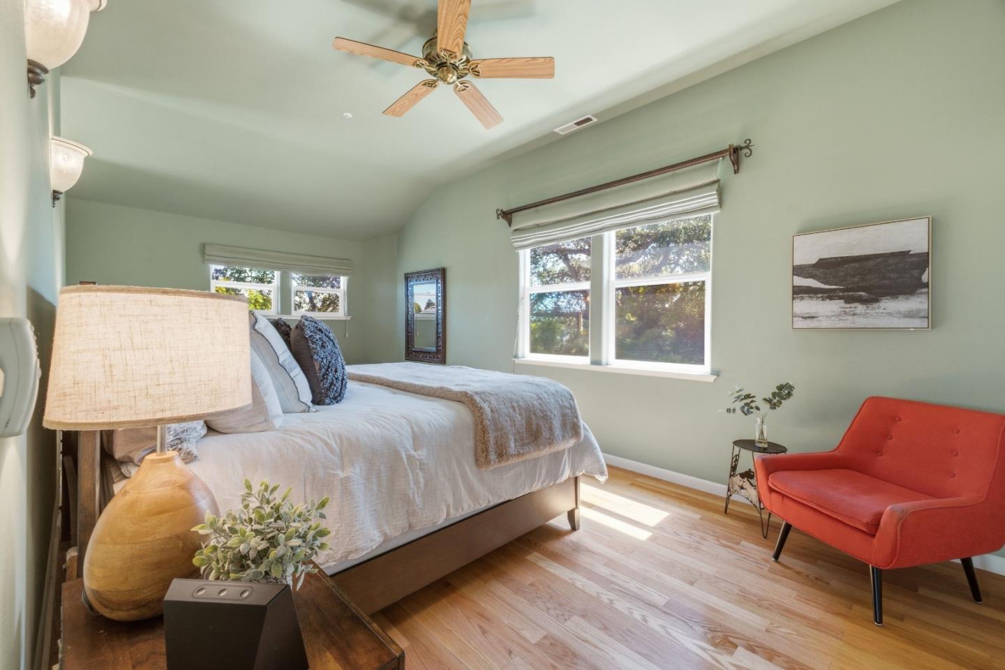 1446 Avila AVE
