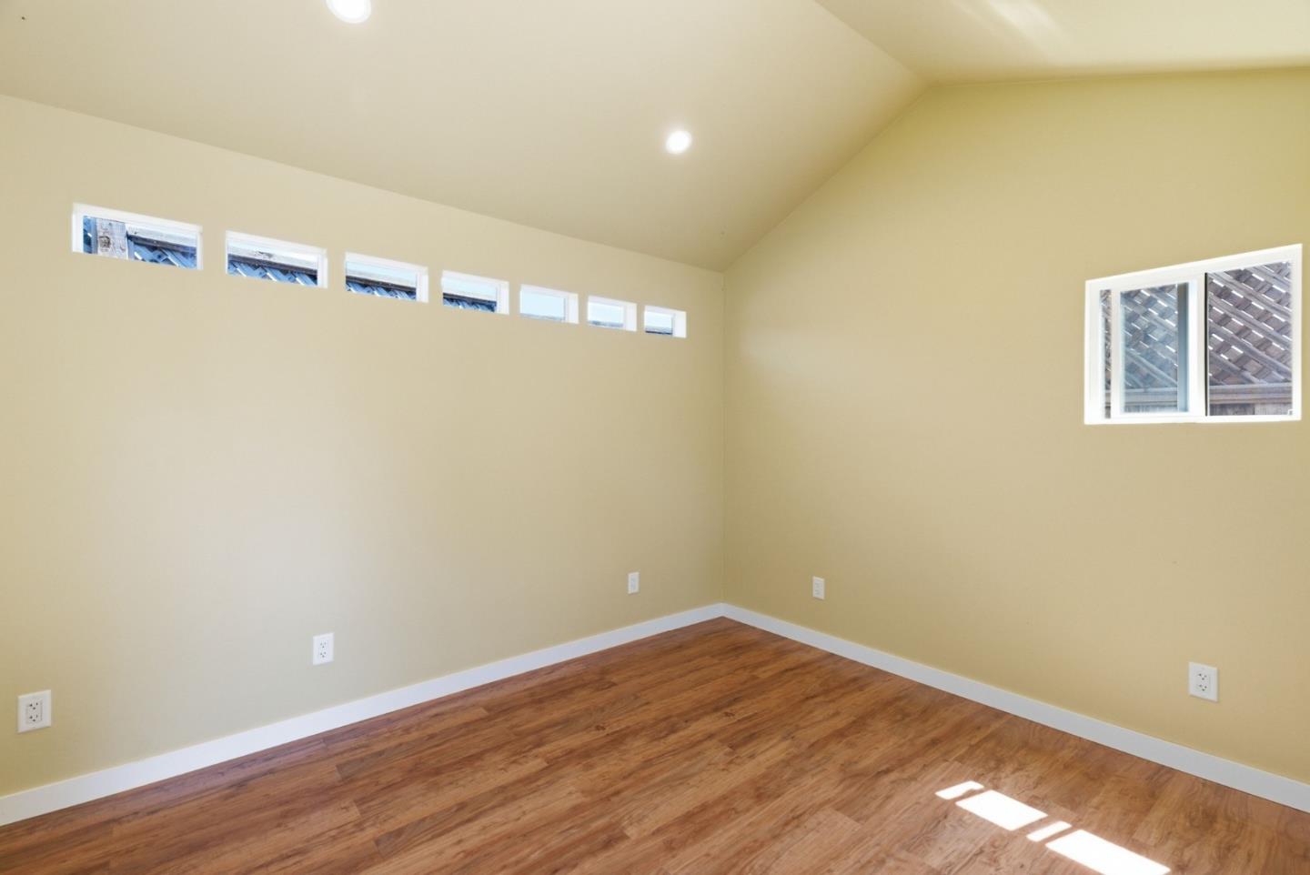 1446 Avila AVE
