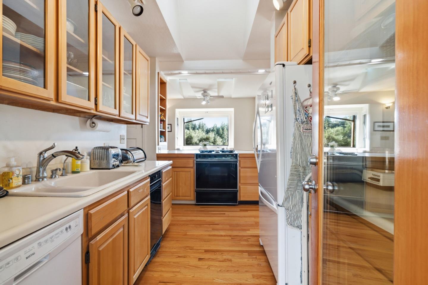 19260 + 19256 Hidden Springs LN