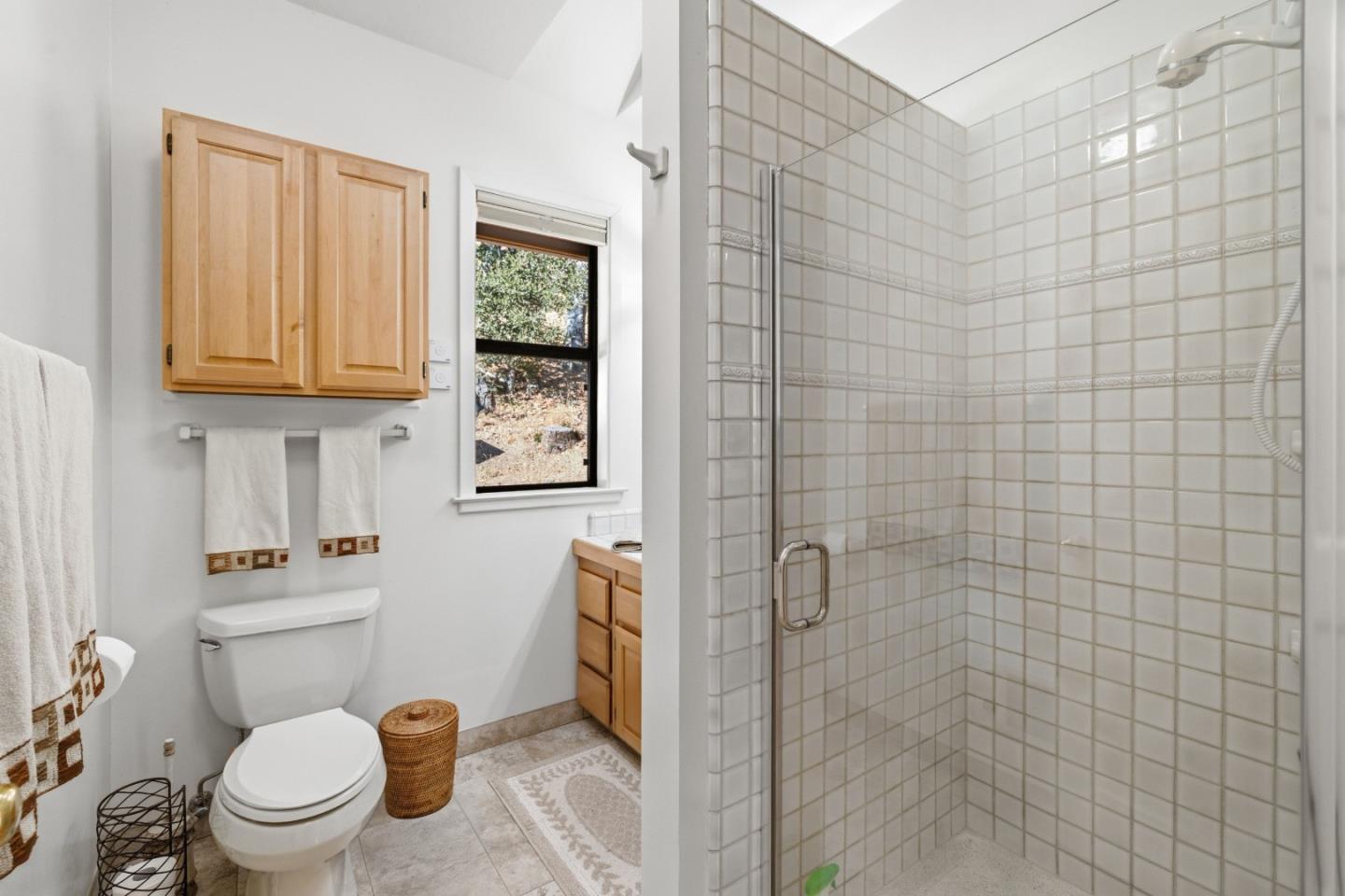 19260 + 19256 Hidden Springs LN