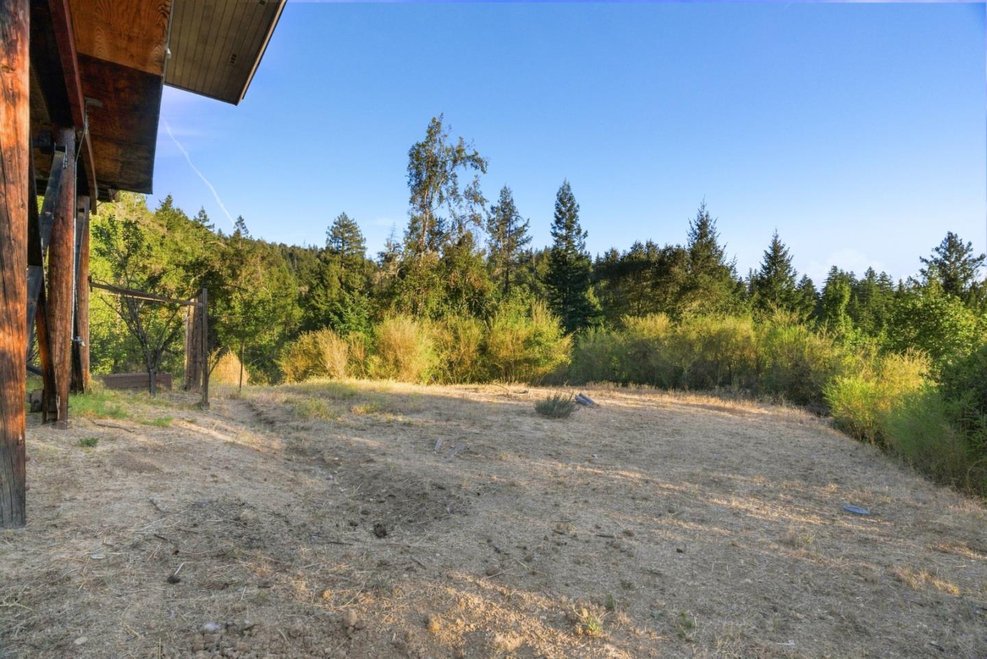 19260 + 19256 Hidden Springs LN