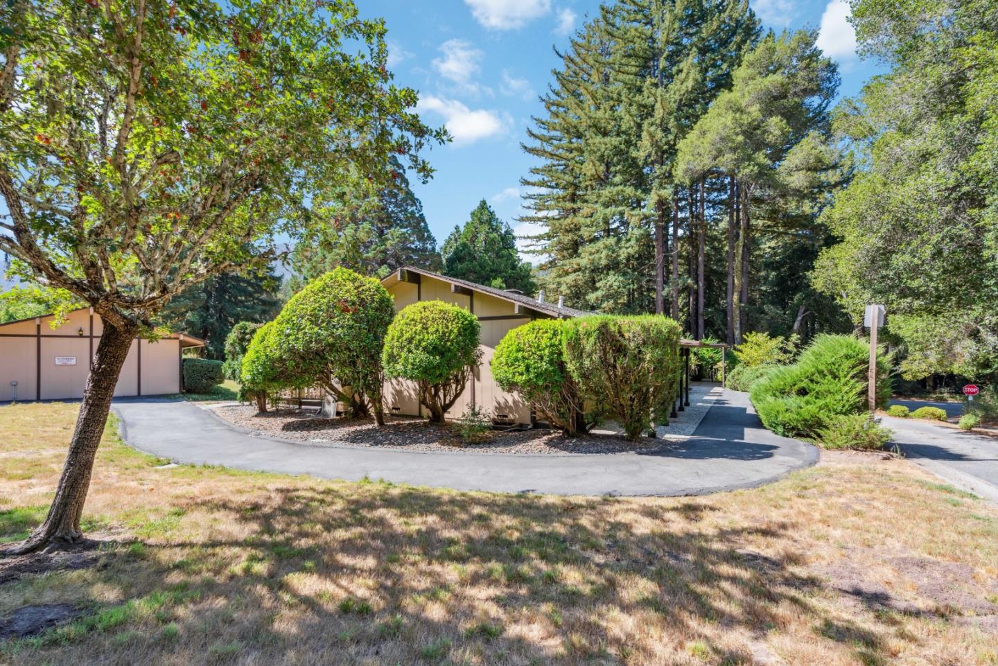 106 Kings HWY