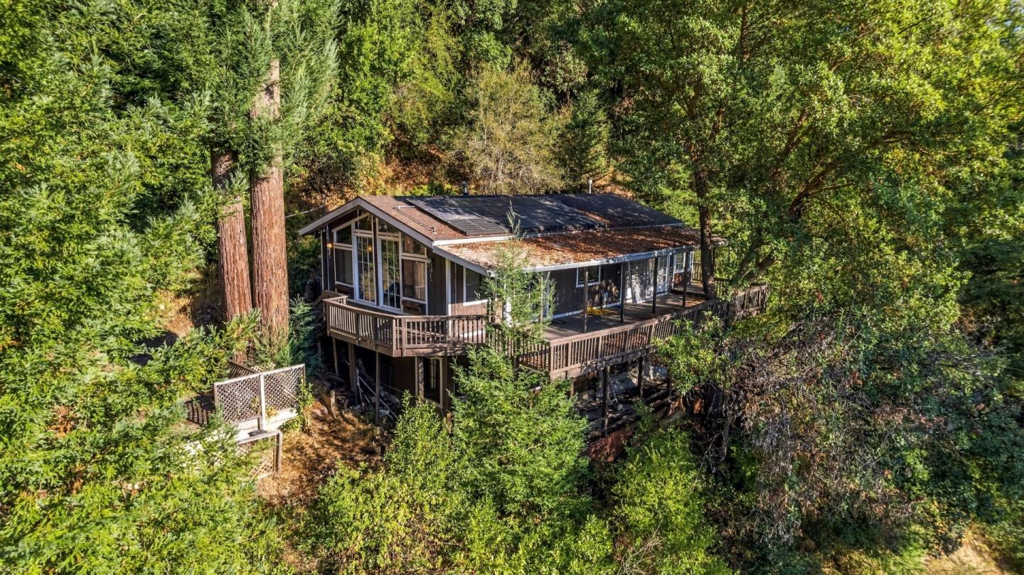 323 Tipping WAY