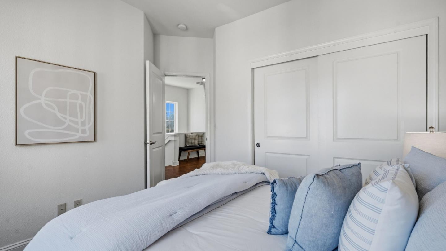 252 Cardiff PL