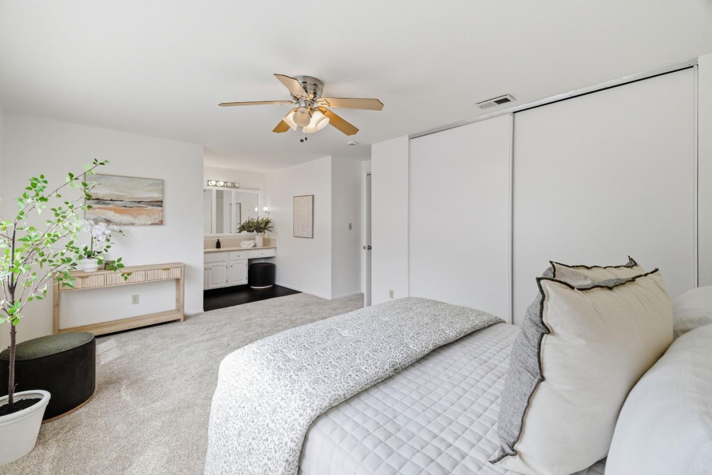 8090 Harvard DR