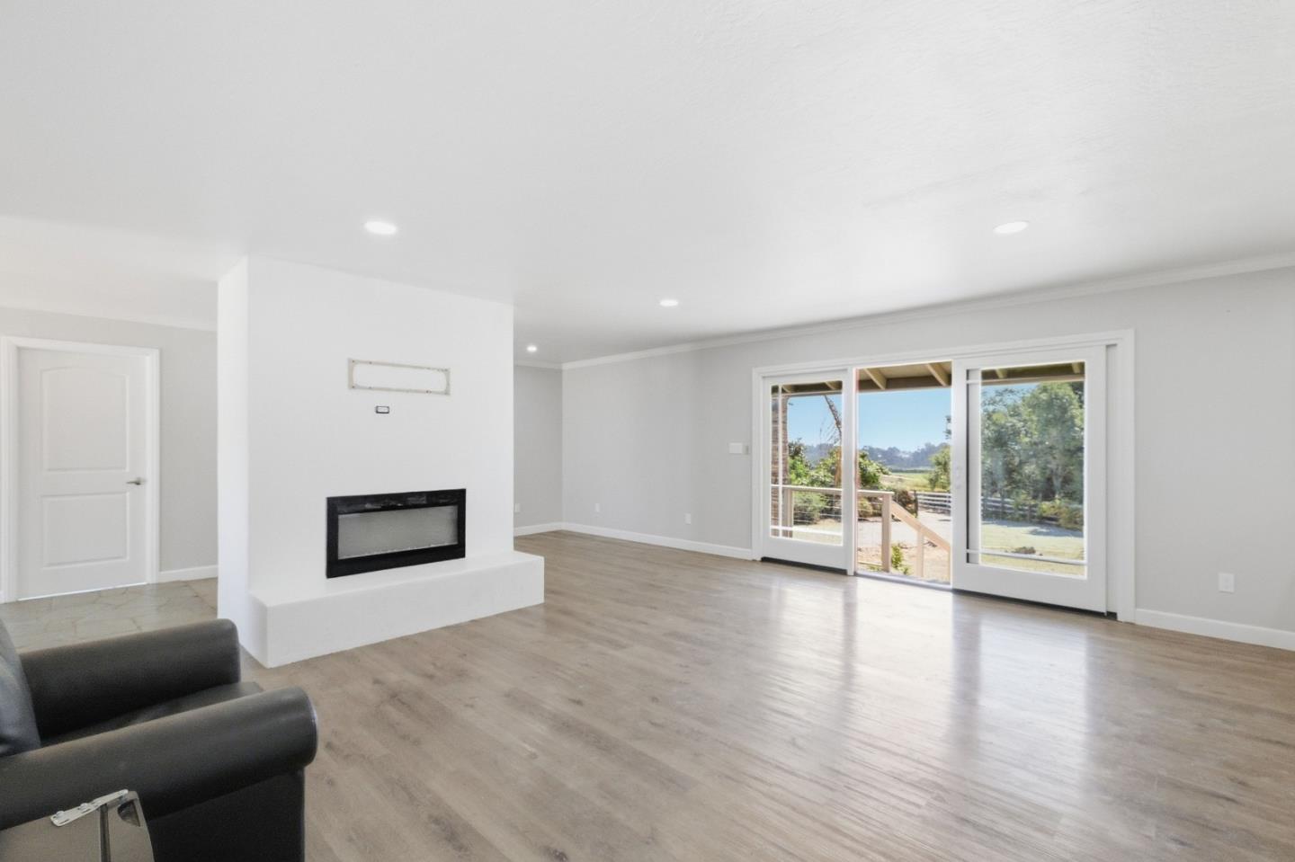 181 Spring View RD