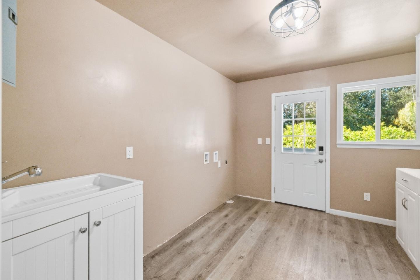 181 Spring View RD