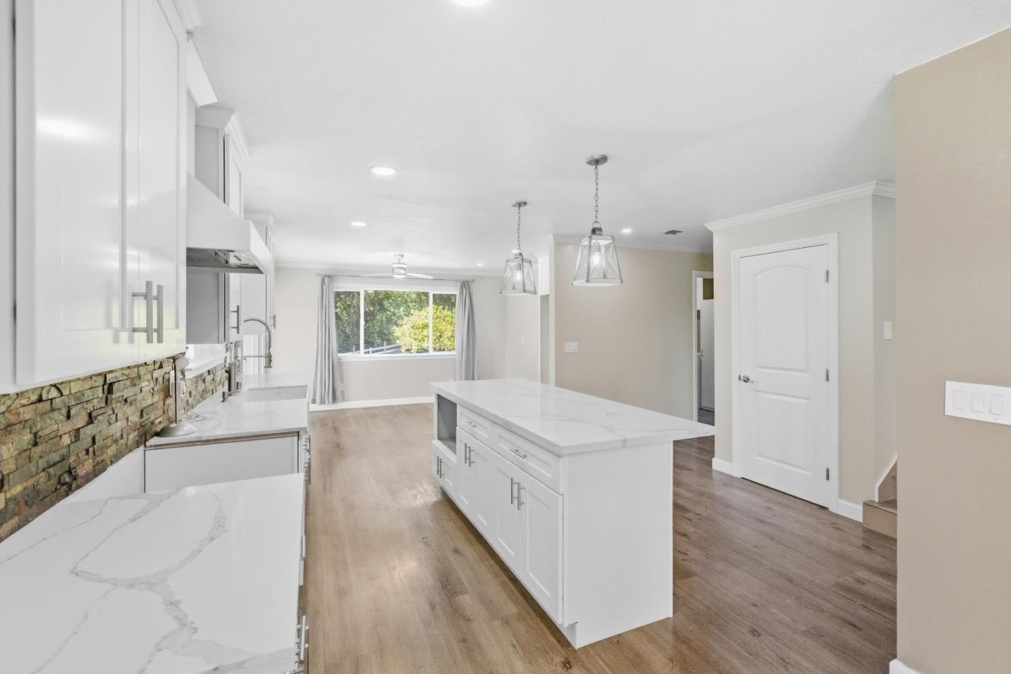 181 Spring View RD