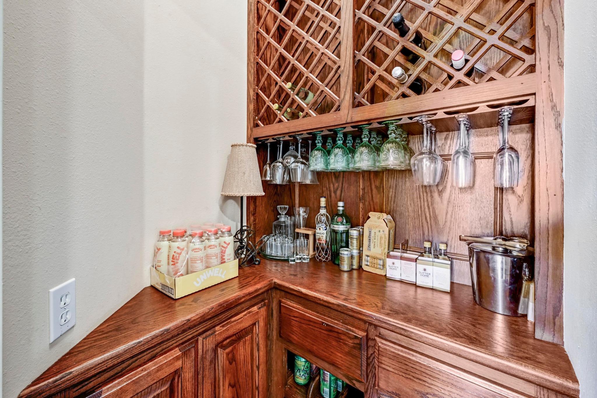 Gated Enclave in Eanes