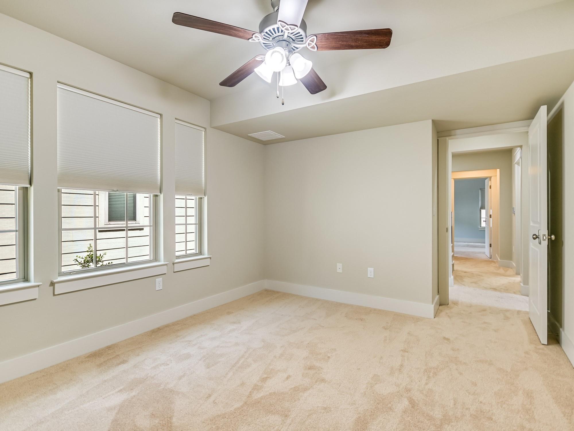 5309 William Holland Ave #8