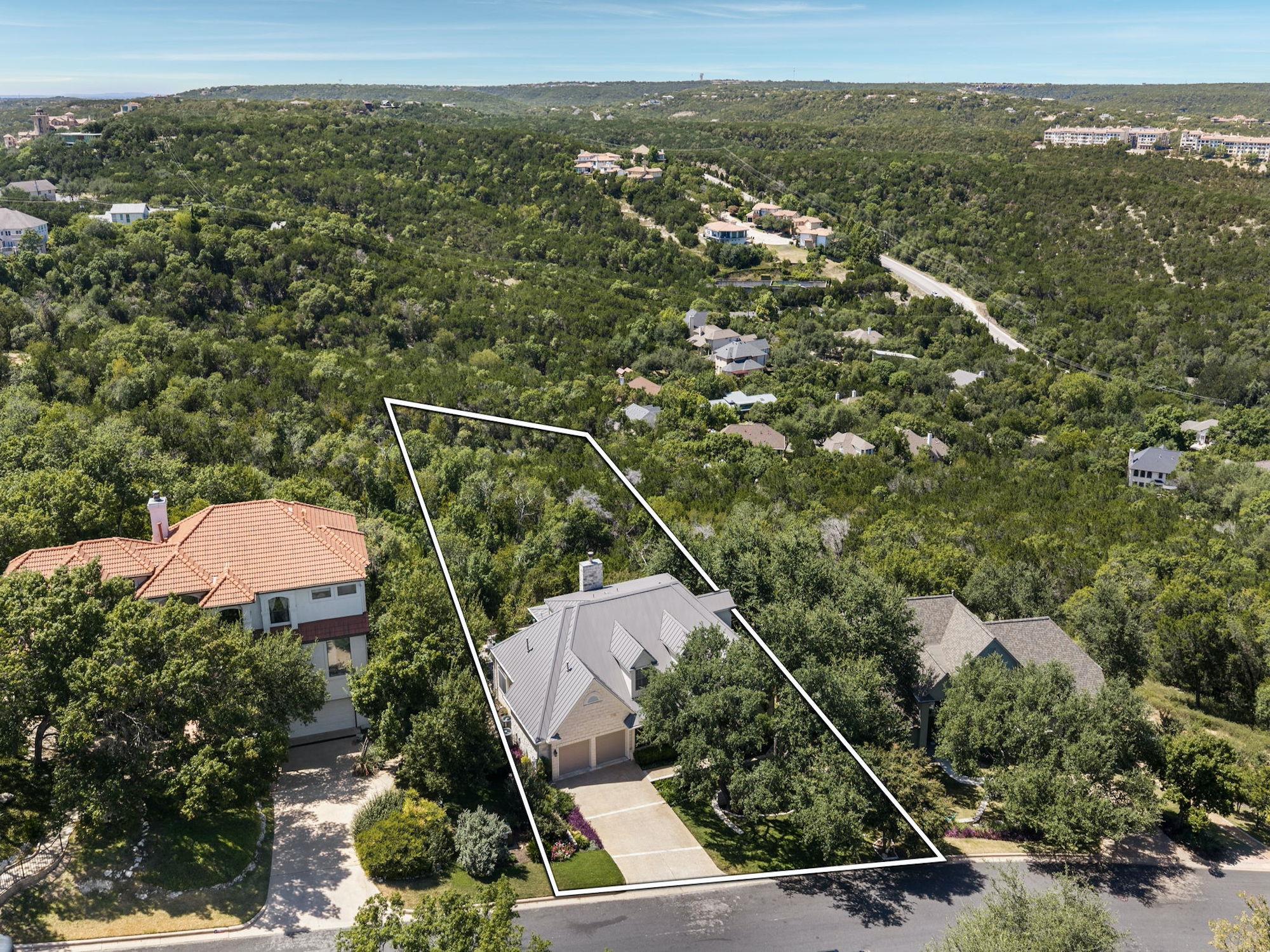 5708 Long CT